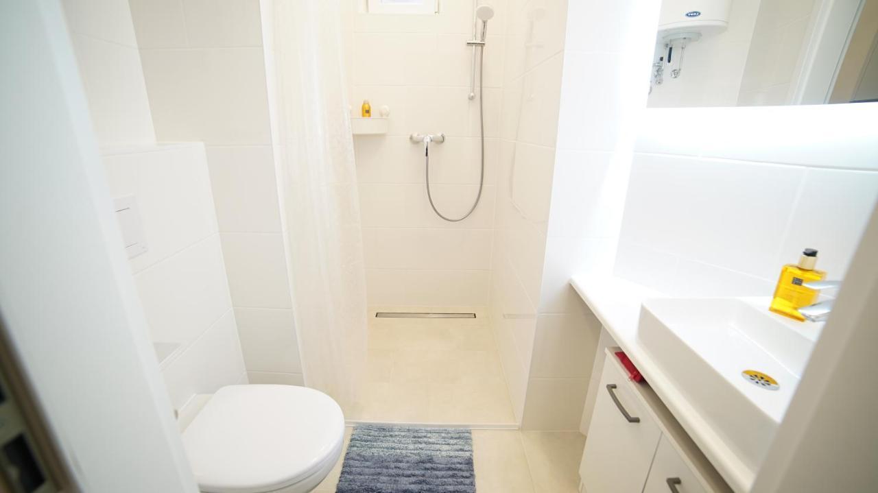 Malixa - Apartment In The Heart Of Vienna Next To Metro Exterior photo