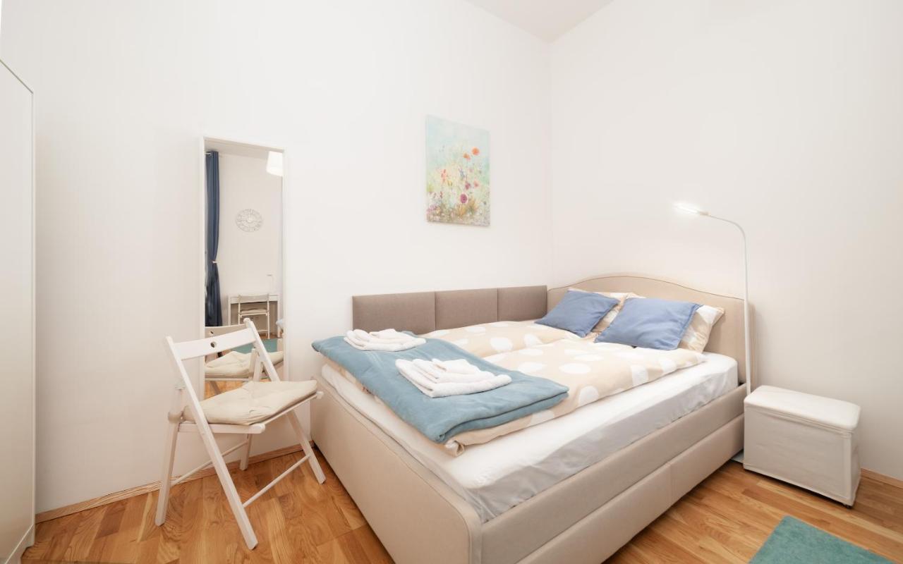 Malixa - Apartment In The Heart Of Vienna Next To Metro Exterior photo